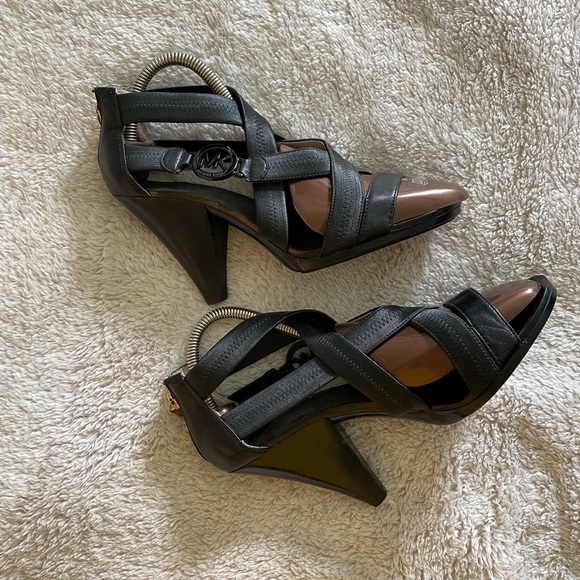 Michael Kors Heels - Picture 2 of 7